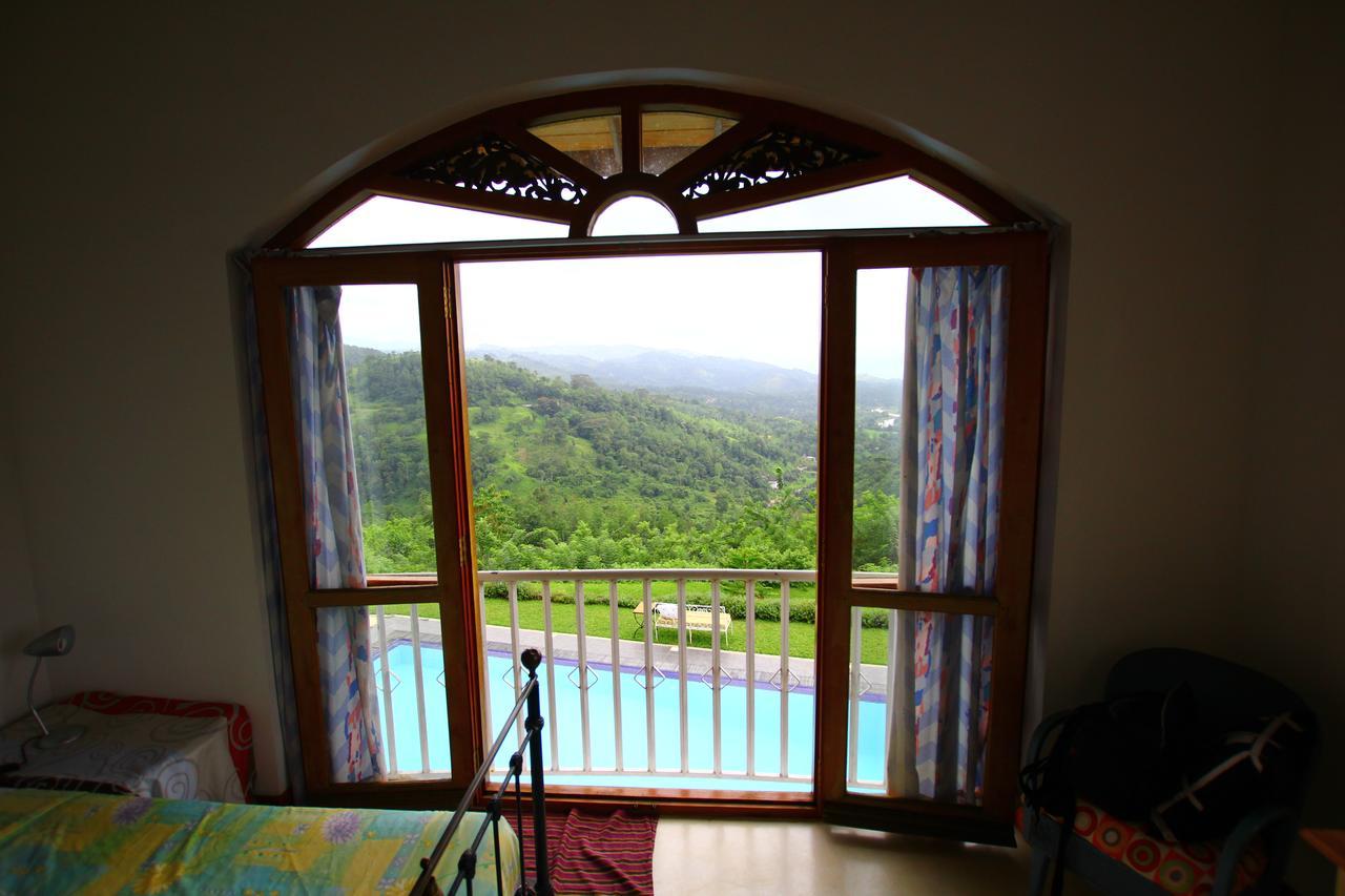 Bed and Breakfast Summit View Канди Экстерьер фото
